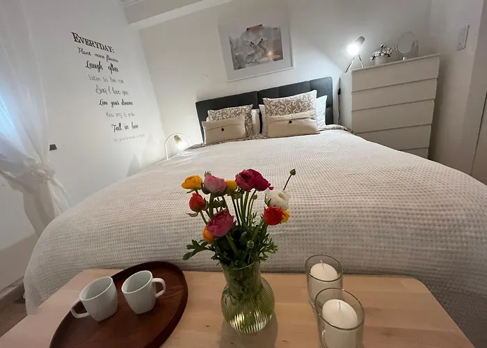 Nomad Dreams N 3 One Bedroom Historic Center