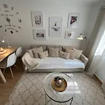 Cozy One Bedroom In The Heart Of Historic Center Cascais