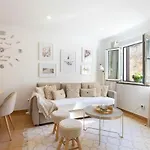 Cozy One Bedroom In The Heart Of Historic Center Cascais