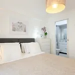 Lägenhet Cozy One Bedroom In The Heart Of Historic Center