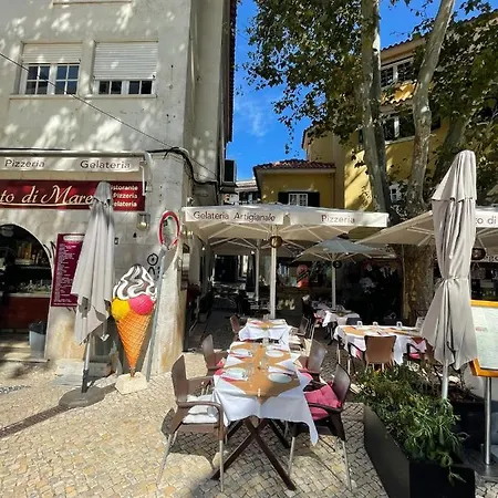 Апартаменты One Bedroom Historic Center Nomad Dreams N 3 Кашкайш