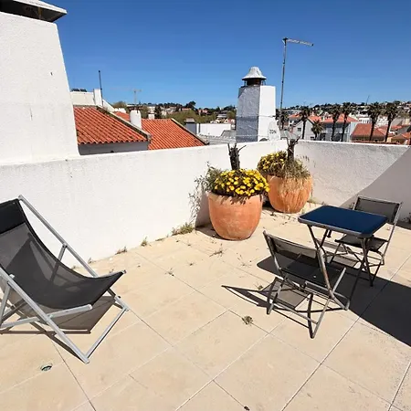 Cozy One Bedroom In The Heart Of Historic Center Lägenhet Cascais