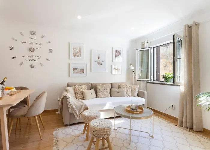 Nomad Dreams N 3 One Bedroom Historic Center Cascais