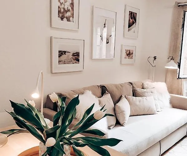 Nomad Dreams N 3 One Bedroom Historic Center * Cascais
