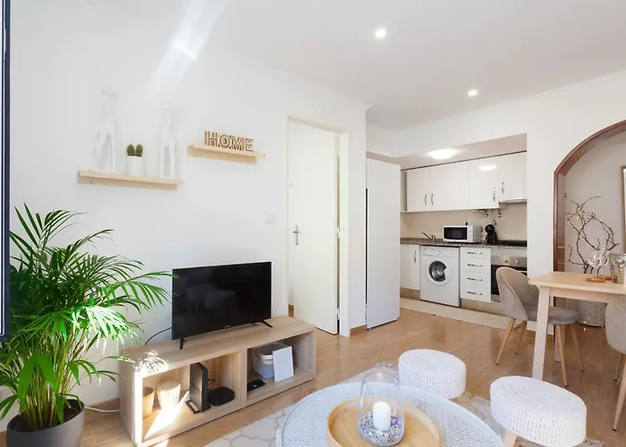 Nomad Dreams N 3 One Bedroom Historic Center Cascais